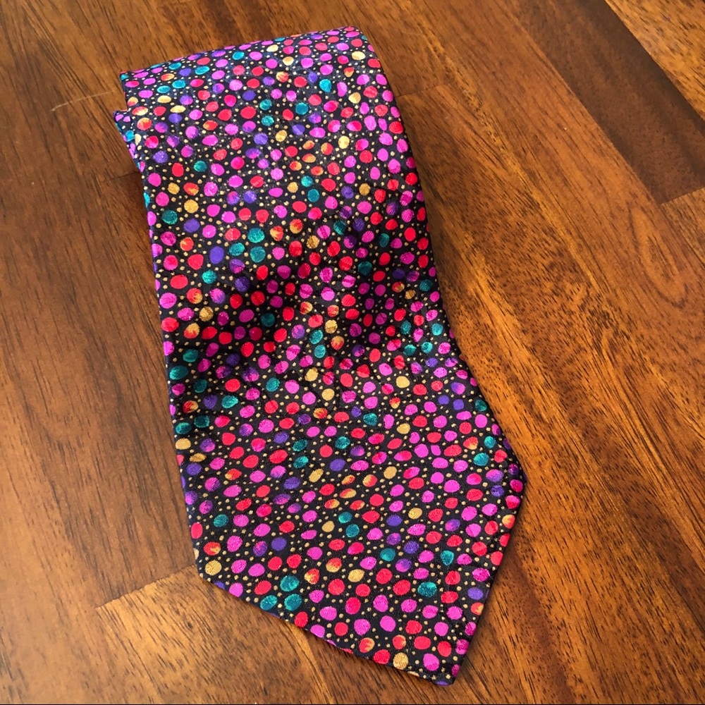 Indian Head colorful tie